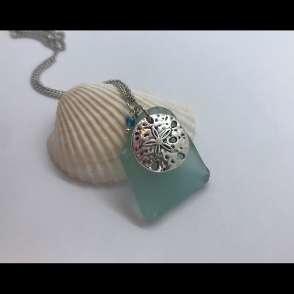 Sea glass necklace - Picture 1 of 1